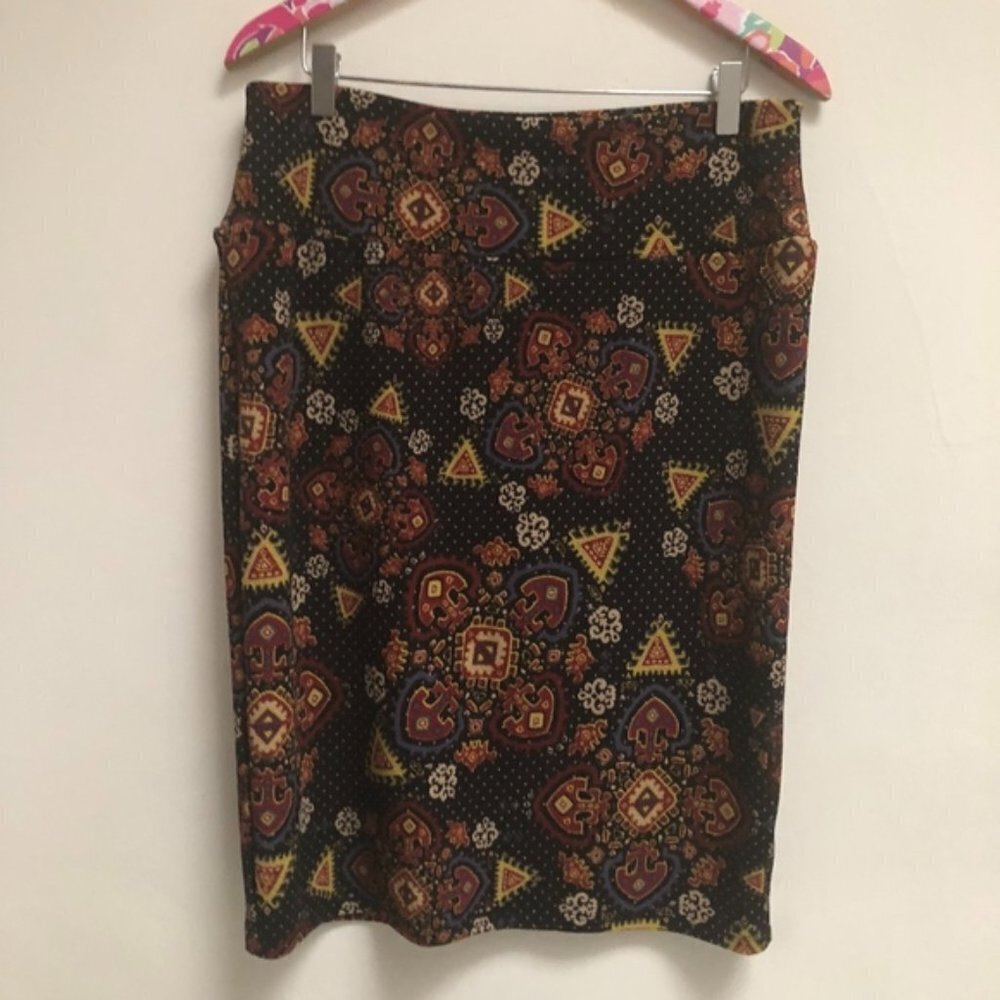 LuLaRoe Cassie pencil skirt size XL // 0526